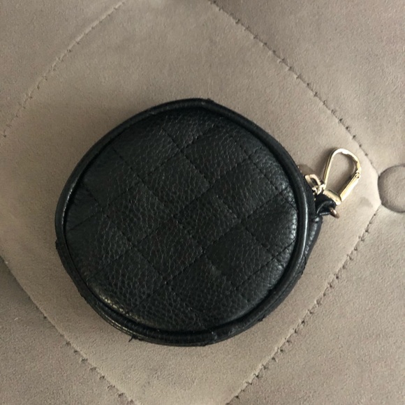 Coin pouch - Picture 1 of 3